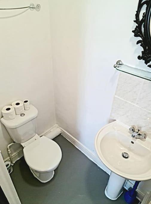 Chic & Modern Studio In Caledonian Rd Londra Dış mekan fotoğraf