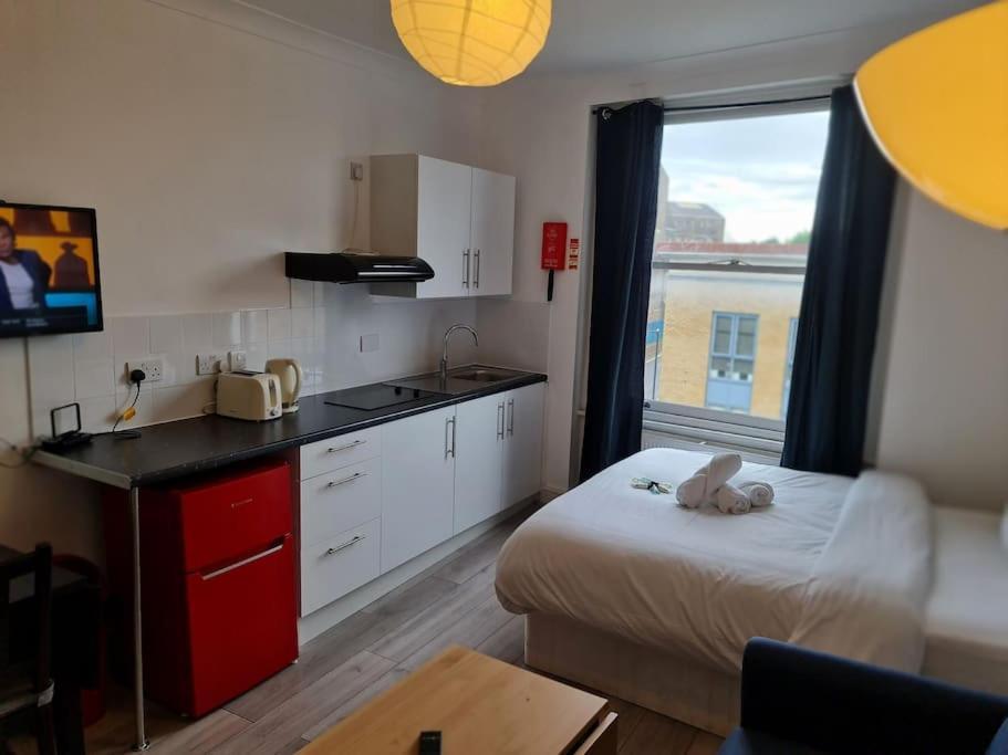 Chic & Modern Studio In Caledonian Rd Londra Dış mekan fotoğraf
