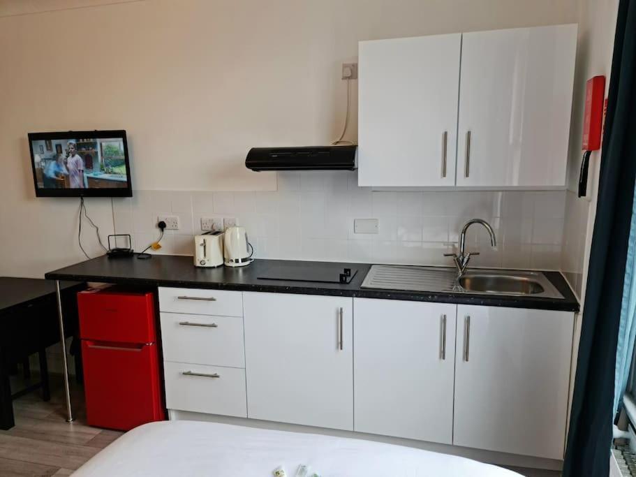 Chic & Modern Studio In Caledonian Rd Londra Dış mekan fotoğraf